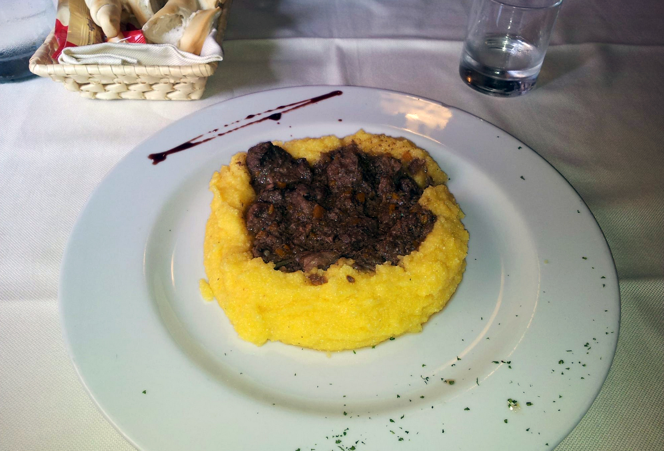 Polenta e cinghiale