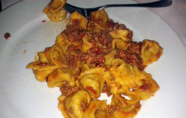 Cappelletti con ragù